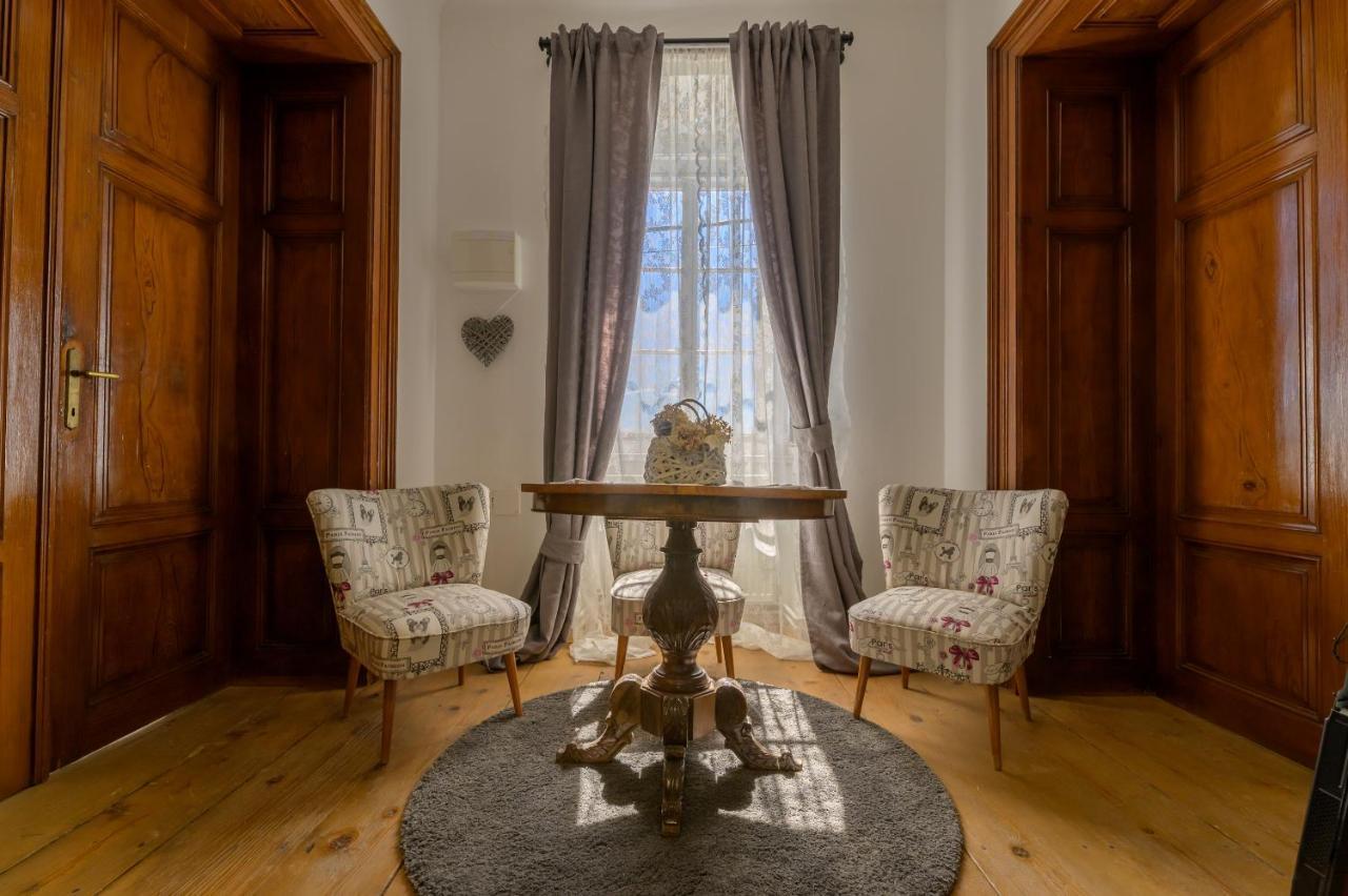 Boutique B&B Mali Pariz Grizane-Belgrad Екстер'єр фото