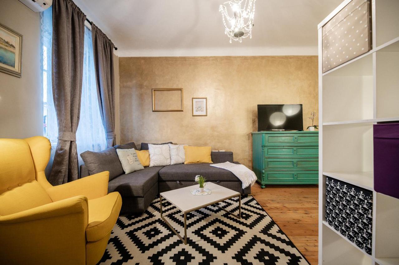 Boutique B&B Mali Pariz Grizane-Belgrad Екстер'єр фото