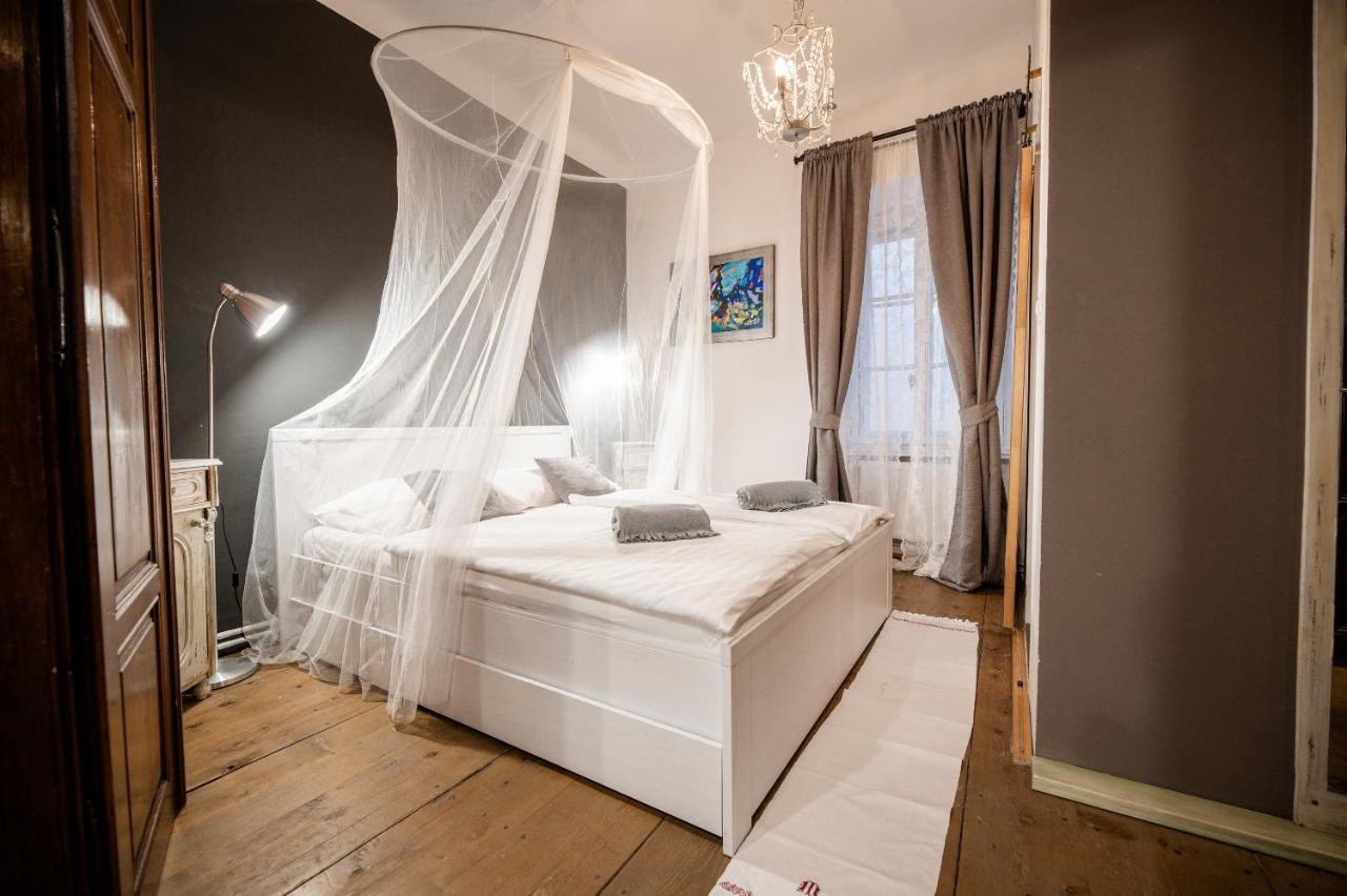Boutique B&B Mali Pariz Grizane-Belgrad Екстер'єр фото