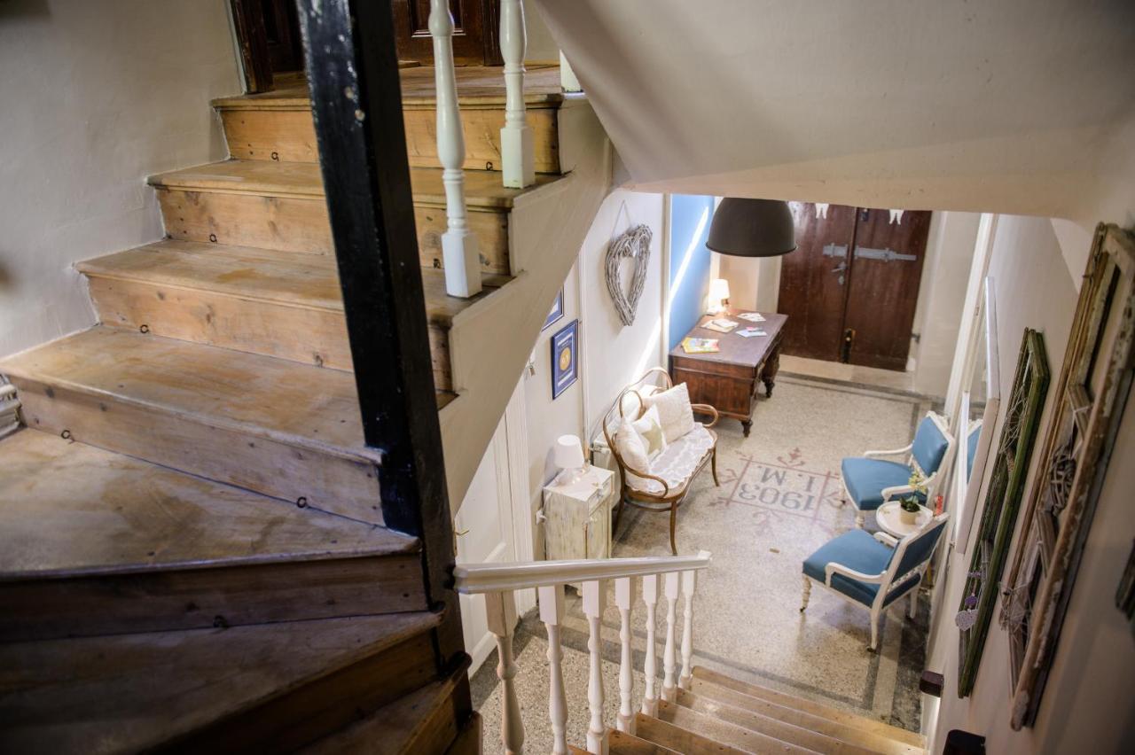 Boutique B&B Mali Pariz Grizane-Belgrad Екстер'єр фото