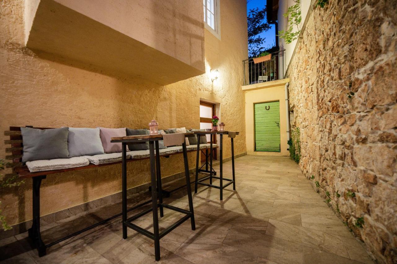 Boutique B&B Mali Pariz Grizane-Belgrad Екстер'єр фото