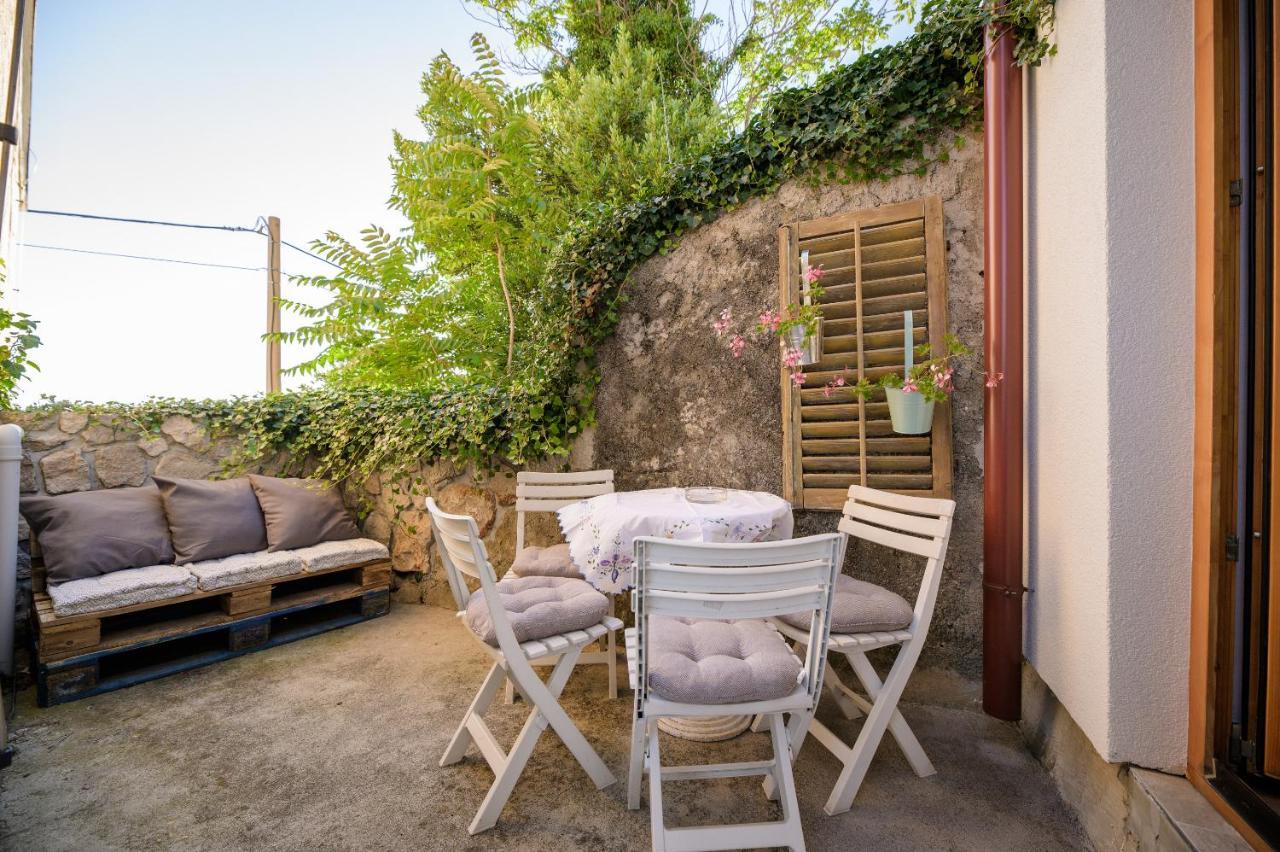Boutique B&B Mali Pariz Grizane-Belgrad Екстер'єр фото