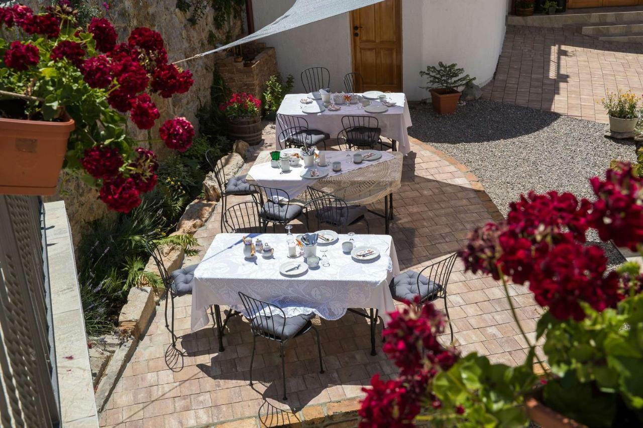 Boutique B&B Mali Pariz Grizane-Belgrad Екстер'єр фото