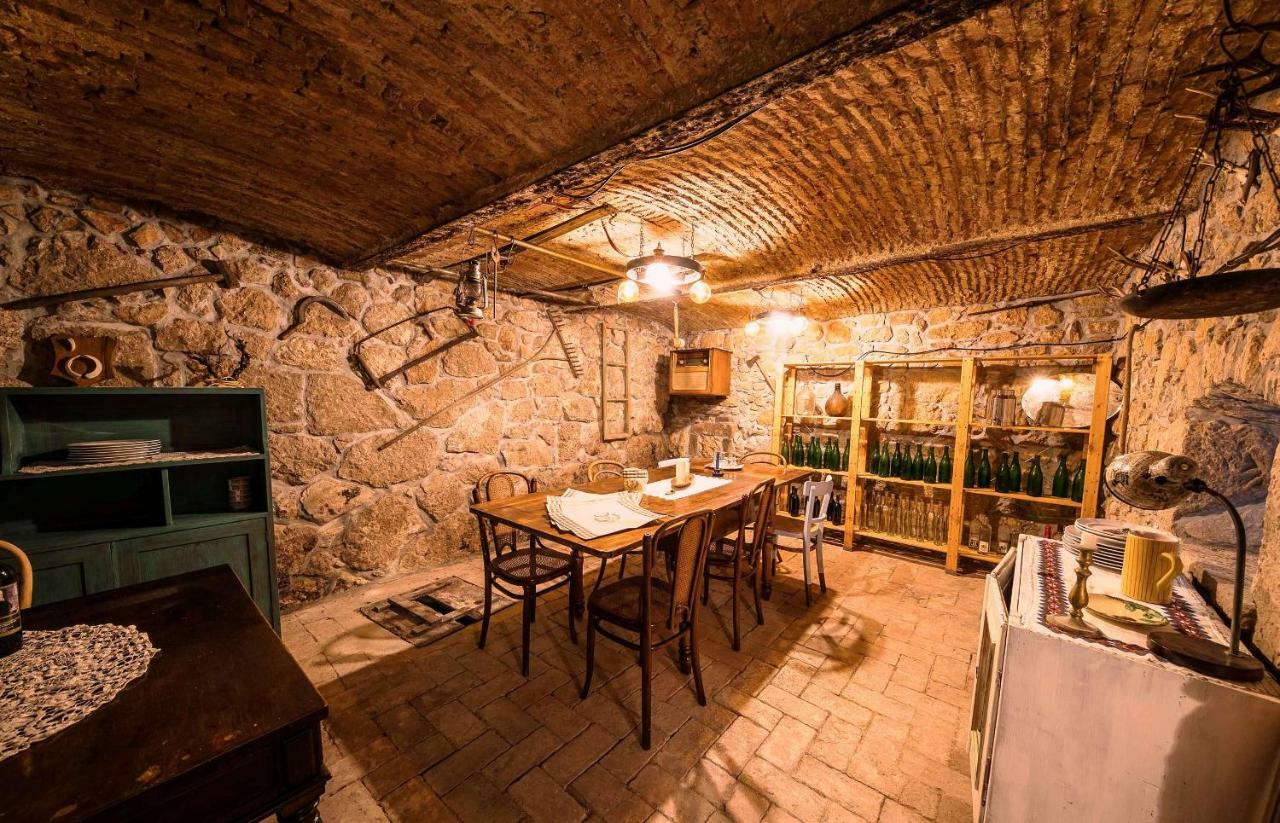 Boutique B&B Mali Pariz Grizane-Belgrad Екстер'єр фото